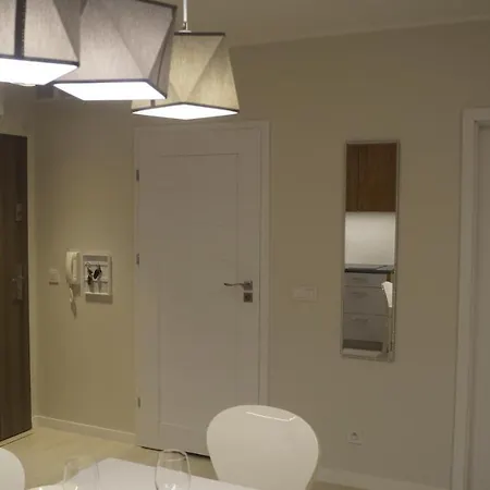 Apartment 33 Z Ogrodem